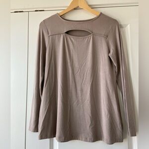 accent cutout super soft stretchy Soft Surroundings tunic top Flaws Read